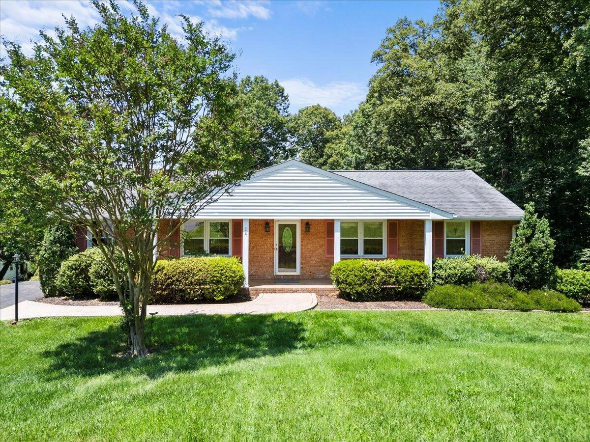 149 Rollingwood CT
