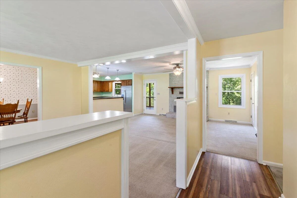 149 Rollingwood CT - Photo 10