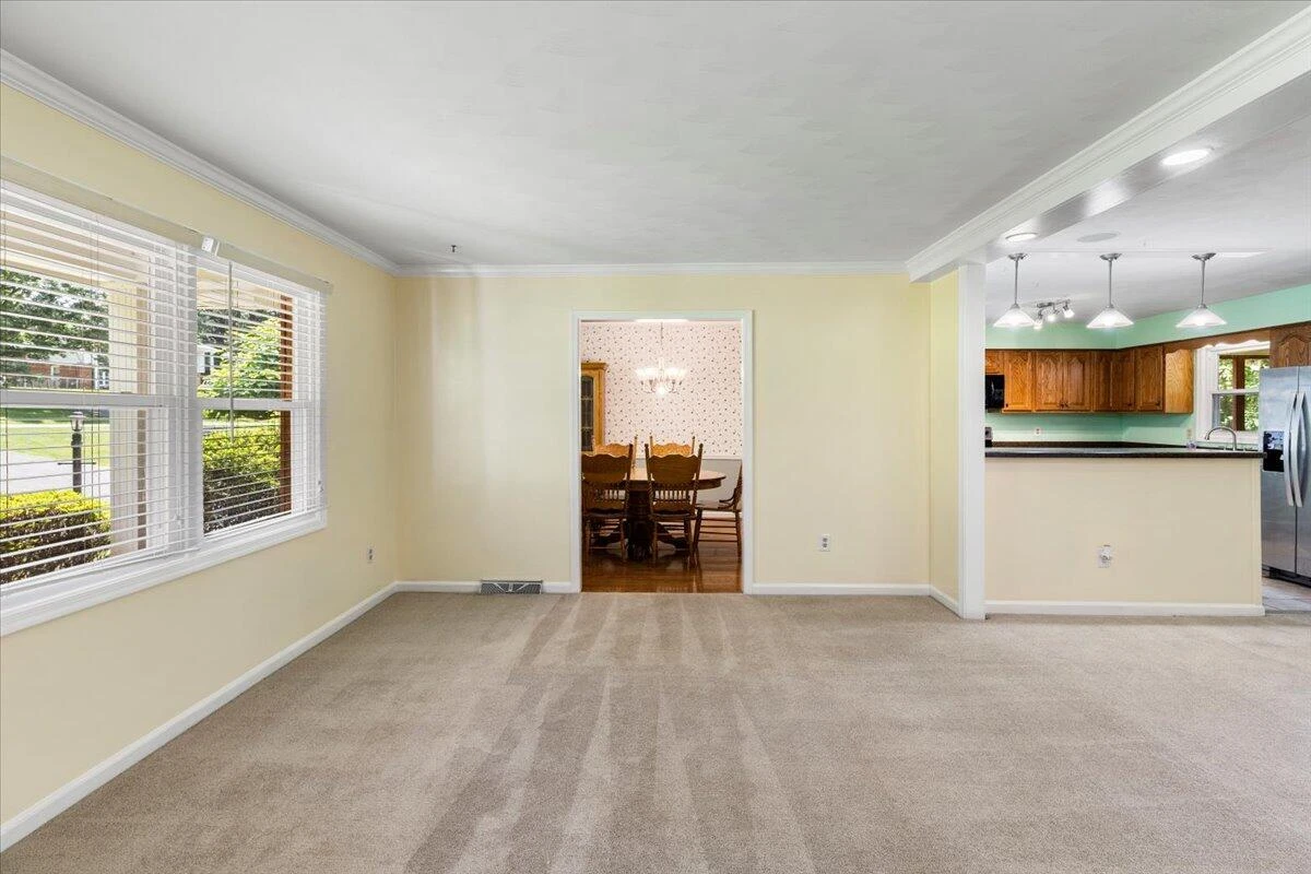 149 Rollingwood CT - Photo 12