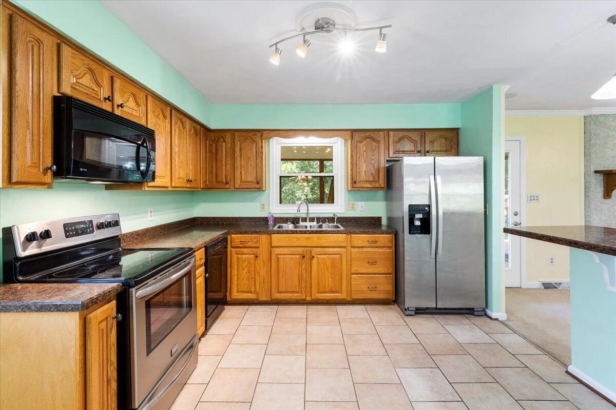 149 Rollingwood CT - Photo 18