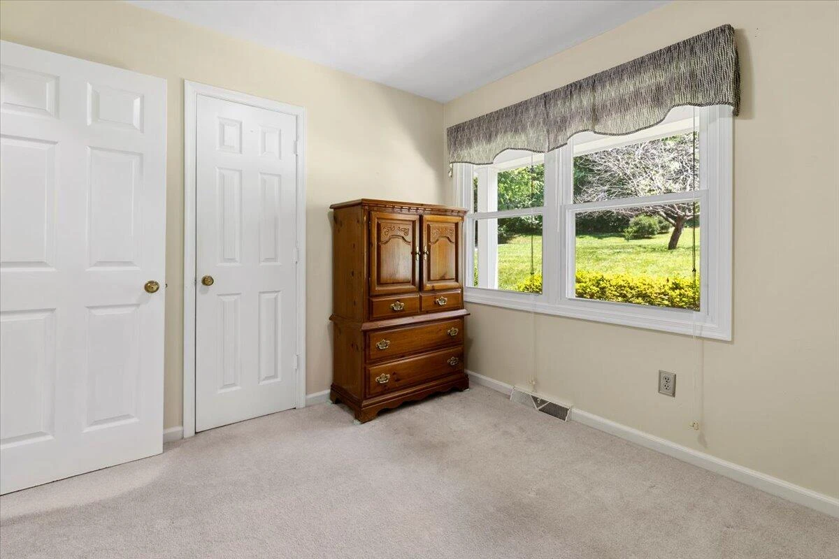 149 Rollingwood CT - Photo 40