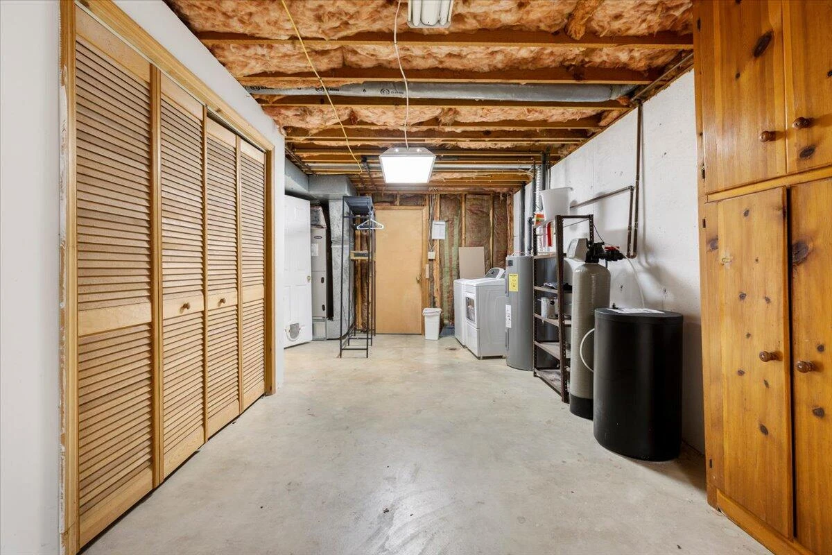 149 Rollingwood CT - Photo 50