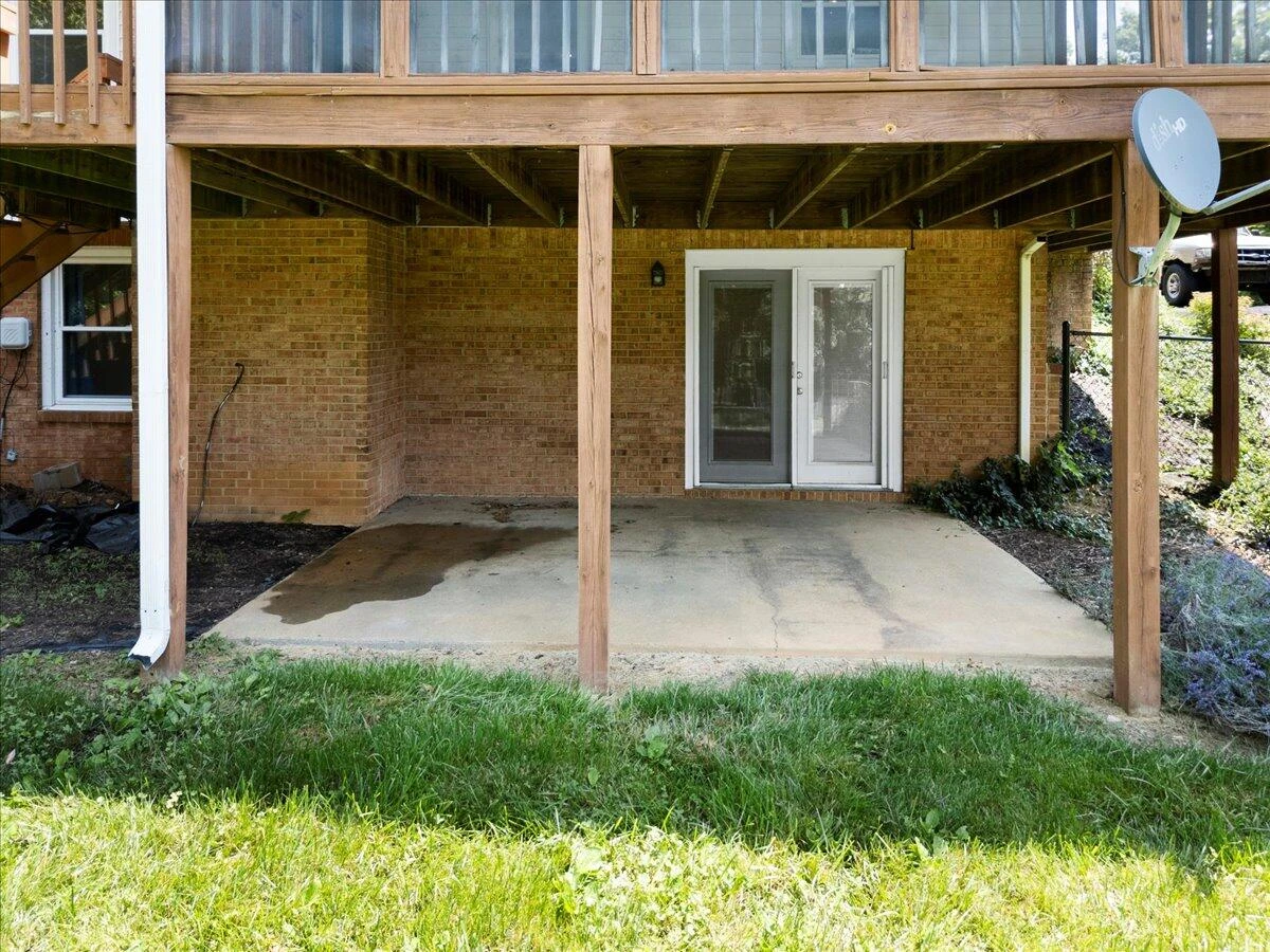 149 Rollingwood CT - Photo 64