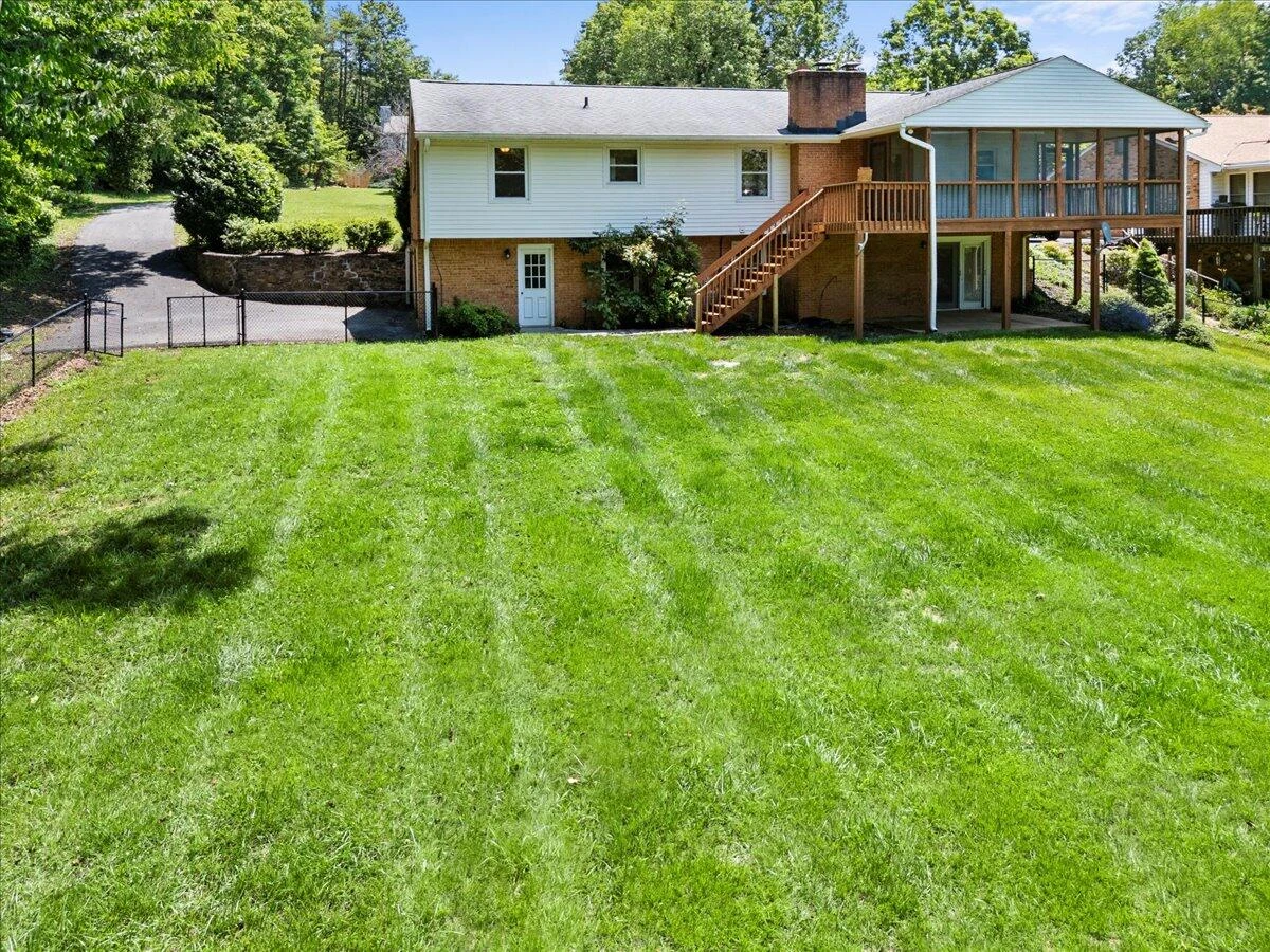 149 Rollingwood CT - Photo 73