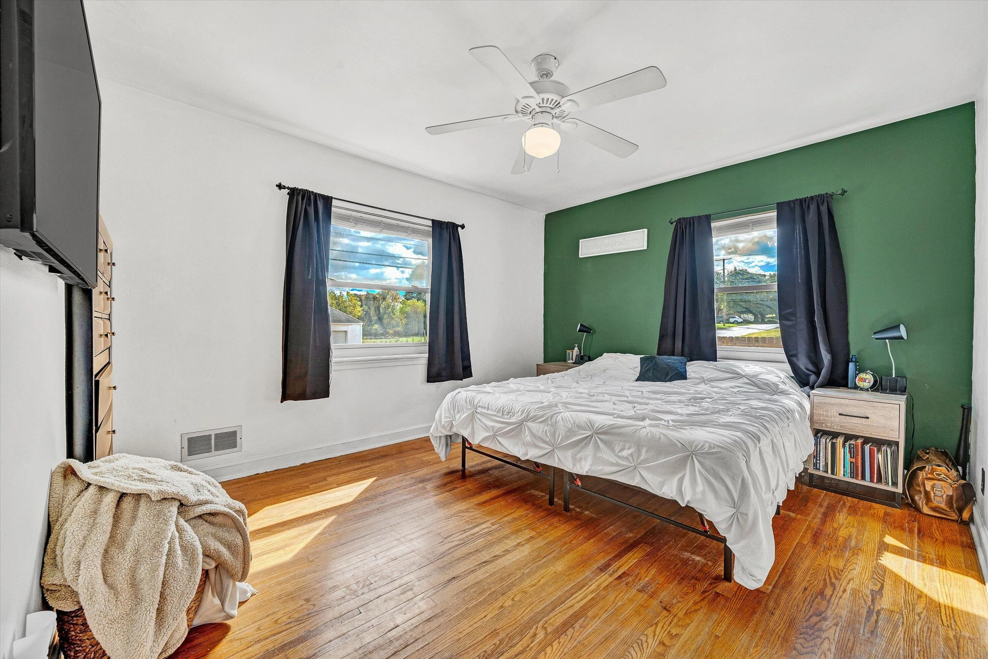 3004 Kennedy ST NE - Photo 16