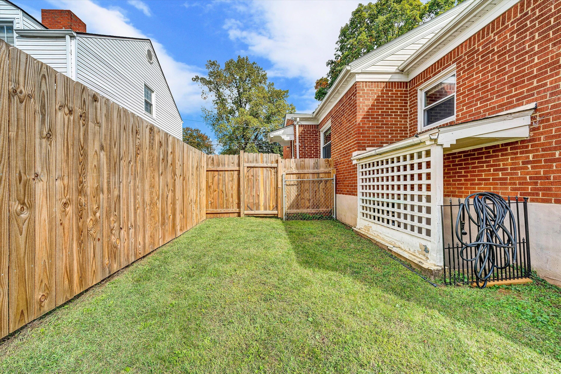 3004 Kennedy ST NE - Photo 26