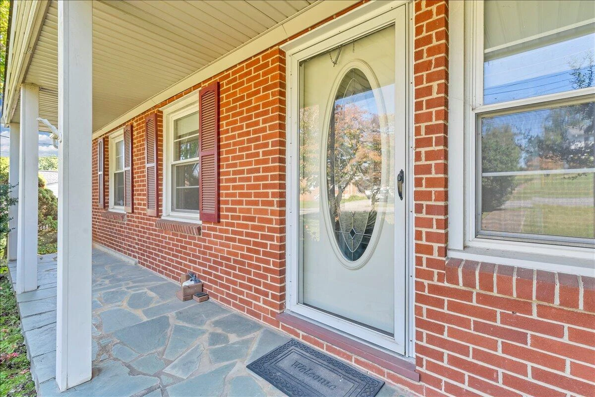 427 Boxley RD - Photo 2