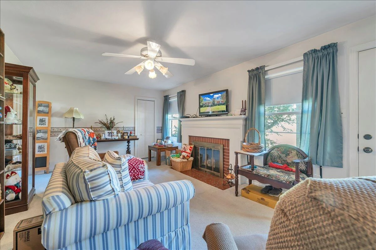 427 Boxley RD - Photo 3