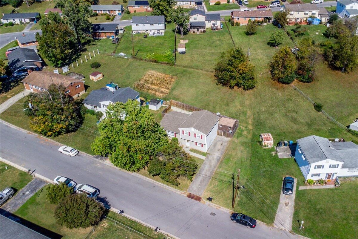 3907 Wilmont AVE NW - Photo 37