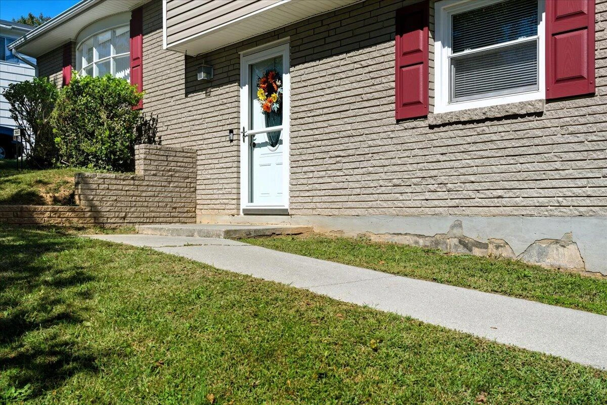 3907 Wilmont AVE NW - Photo 45