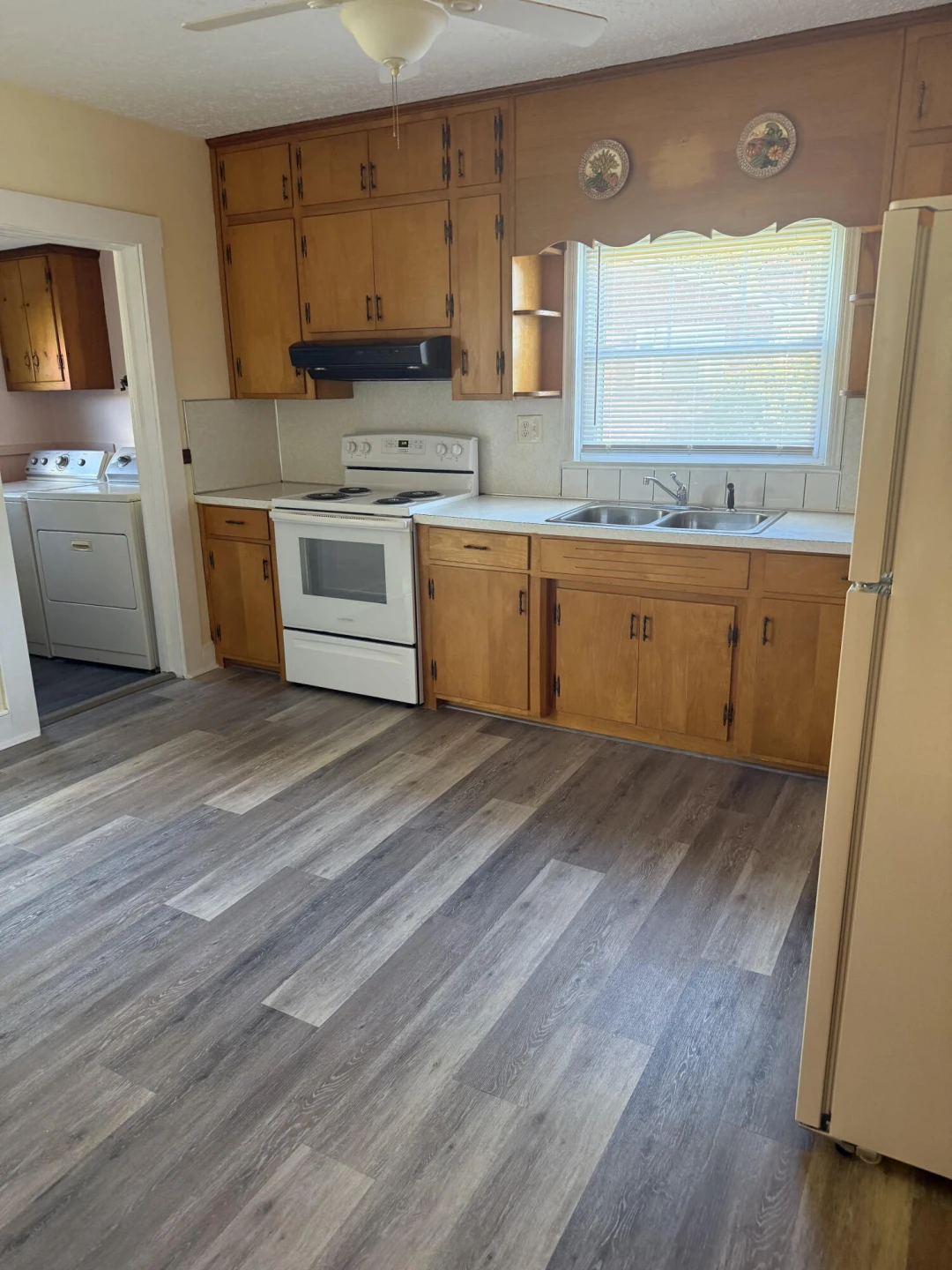 1081 E Gretna RD - Photo 11