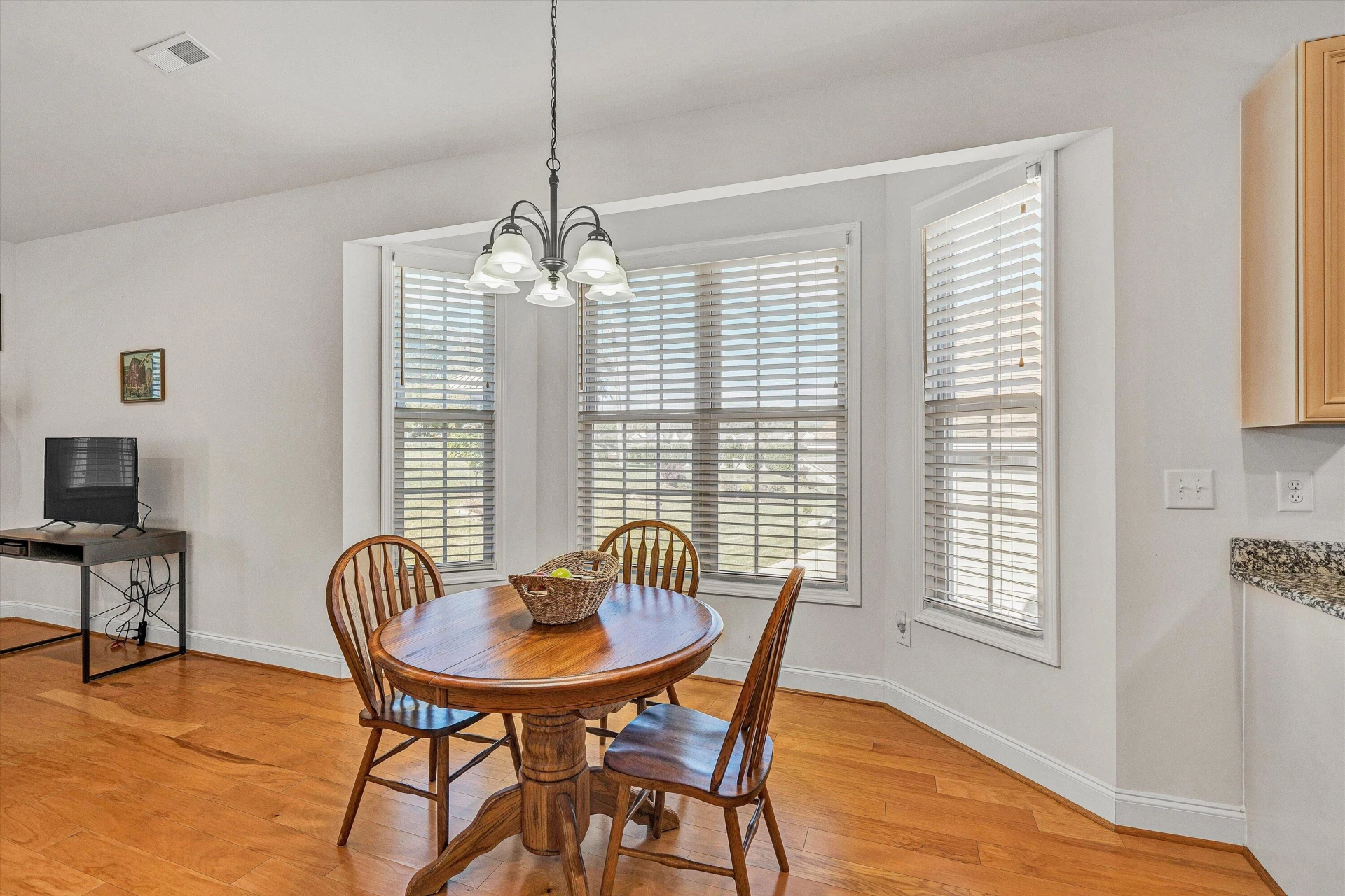 1195 Cardiff CT - Photo 16