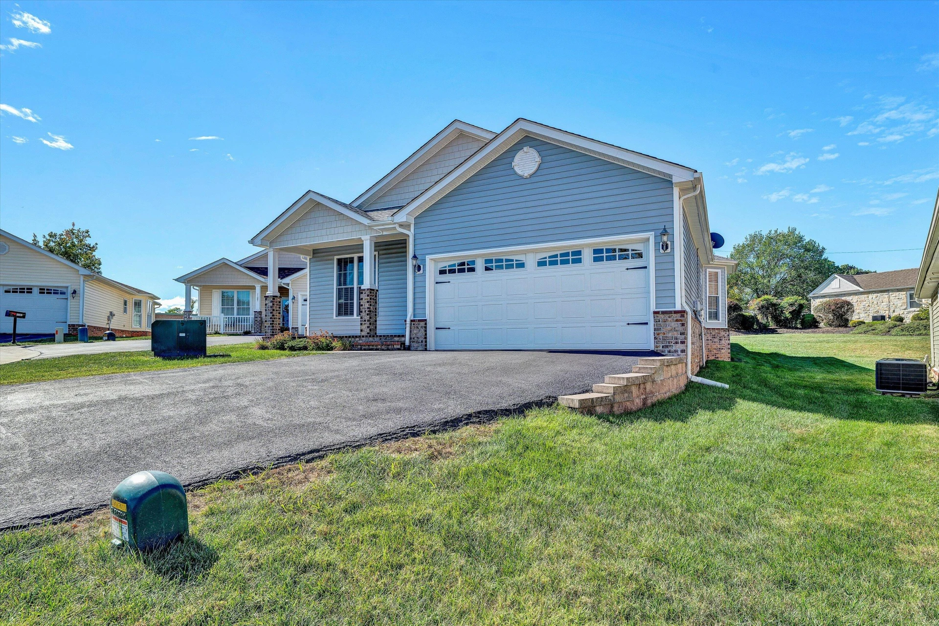 1195 Cardiff CT - Photo 3