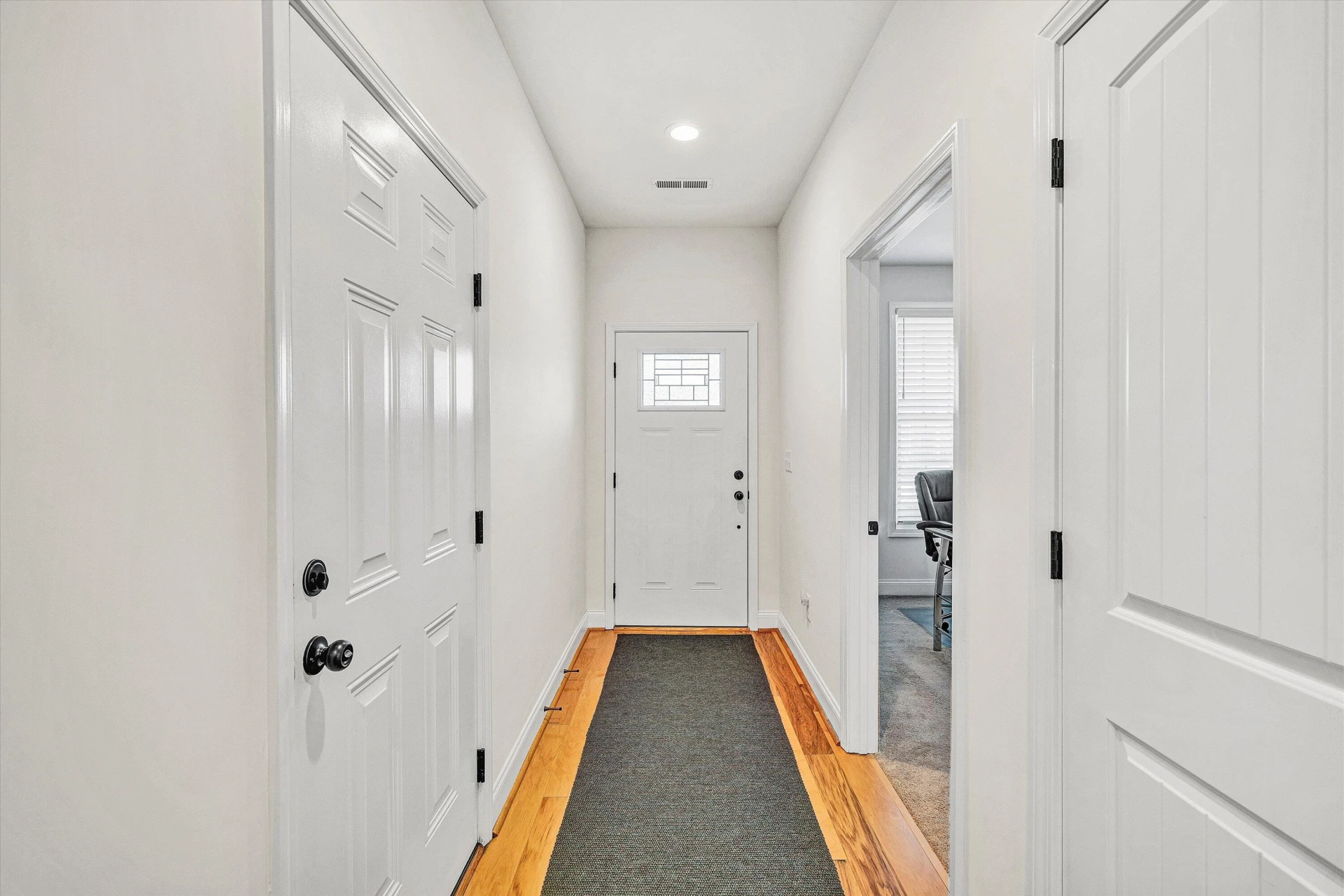 1195 Cardiff CT - Photo 6
