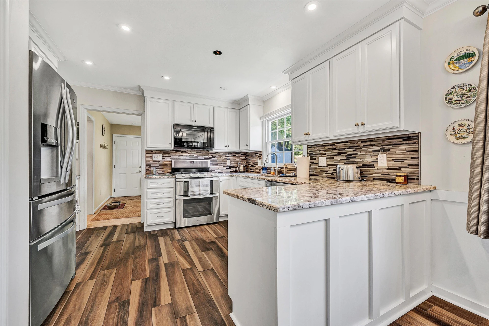 227 Ivy LN - Photo 25
