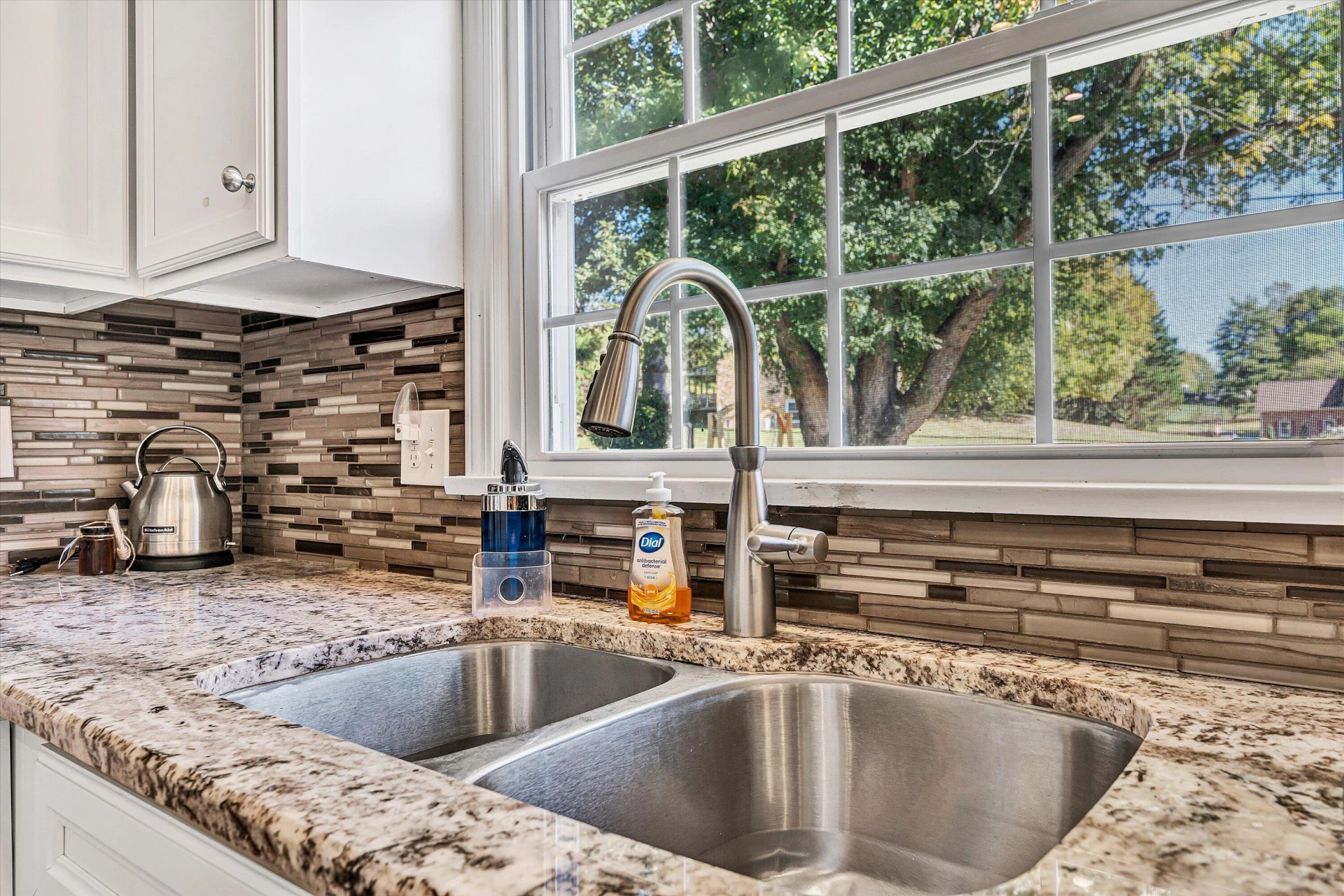 227 Ivy LN - Photo 28