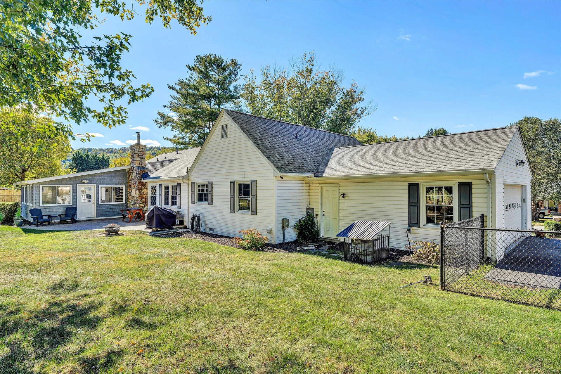 227 Ivy LN - Photo 50