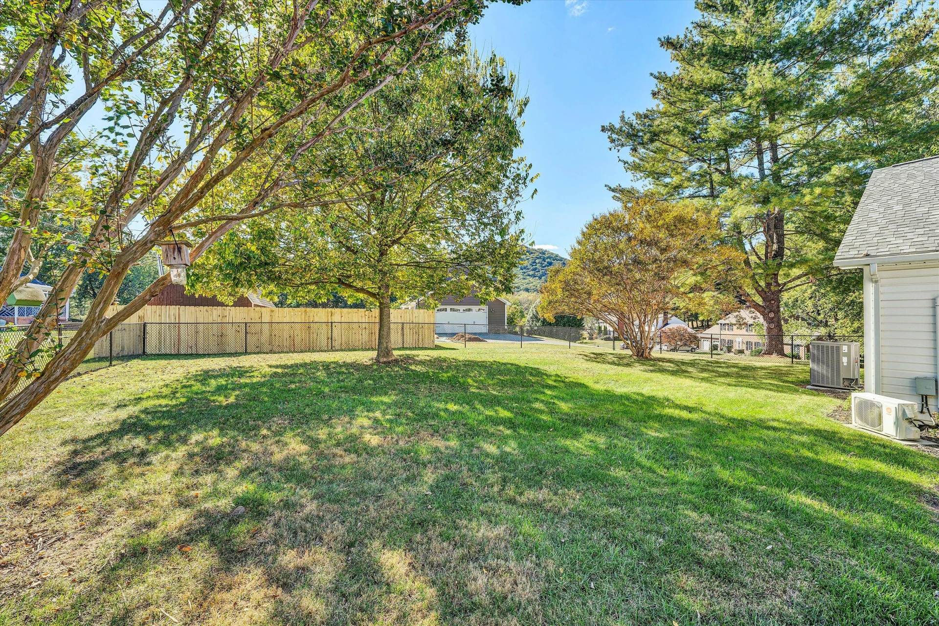 227 Ivy LN - Photo 53