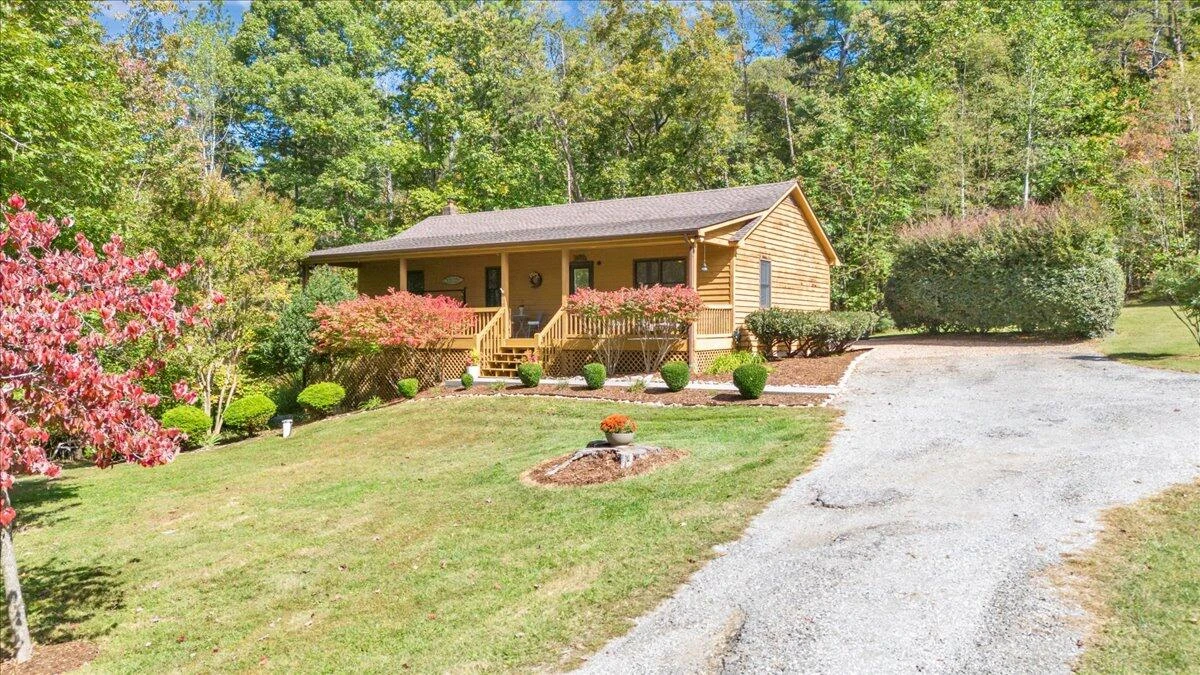 625 Claybanks DR - Photo 41