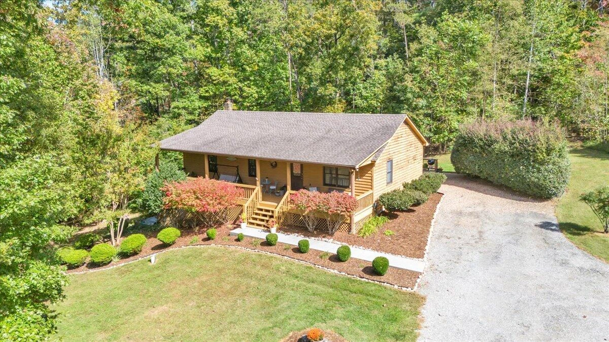 625 Claybanks DR - Photo 42