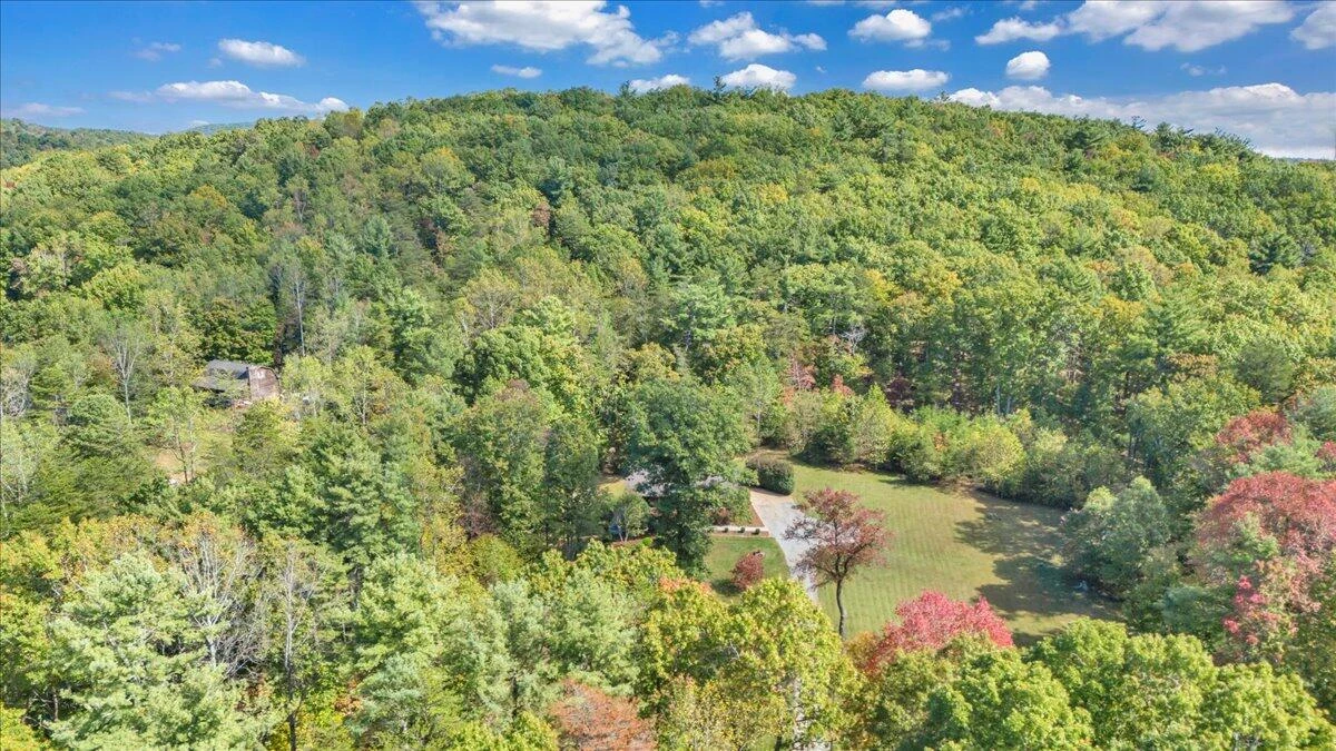625 Claybanks DR - Photo 44