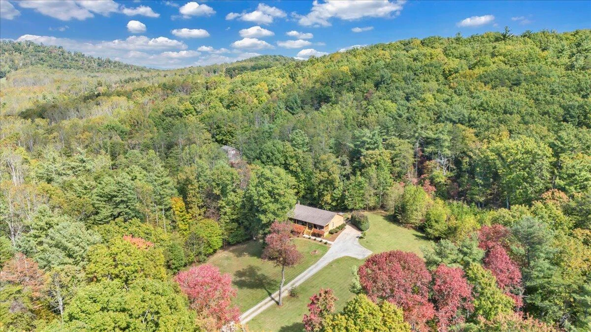 625 Claybanks DR - Photo 45