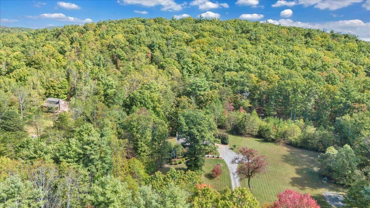 625 Claybanks DR - Photo 46
