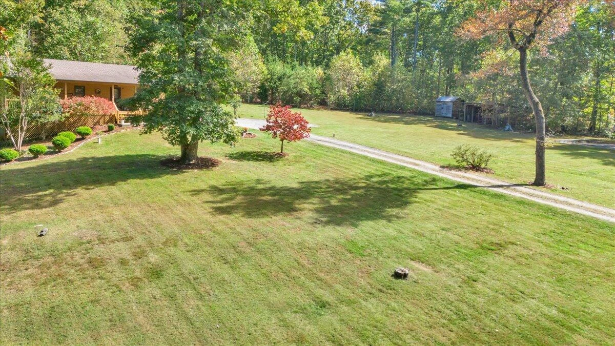 625 Claybanks DR - Photo 52