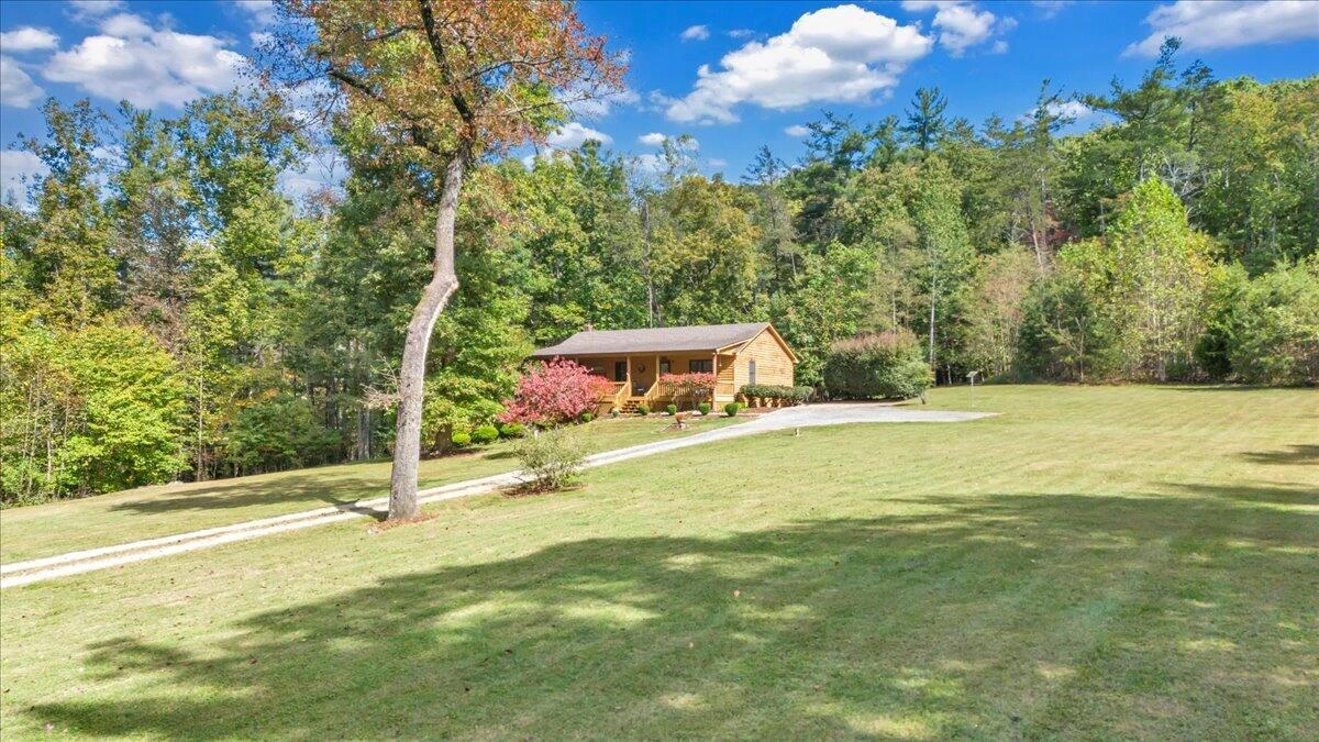 625 Claybanks DR - Photo 53