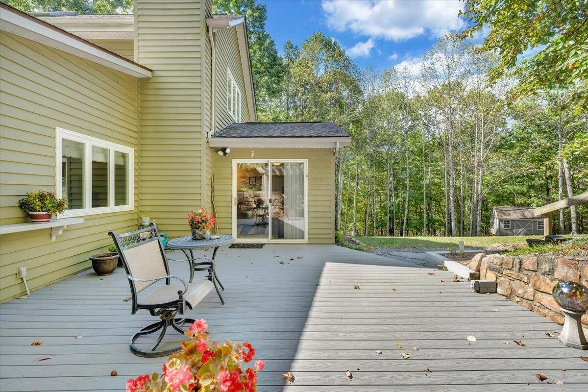 1347 Woodhaven Estates RD - Photo 105