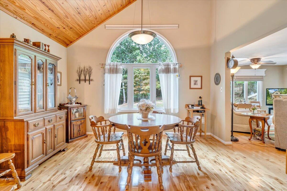 1347 Woodhaven Estates RD - Photo 16