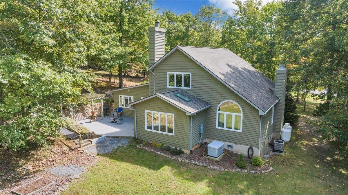 1347 Woodhaven Estates RD - Photo 55
