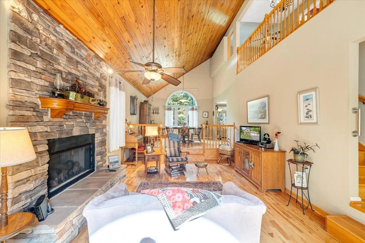 1347 Woodhaven Estates RD - Photo 72