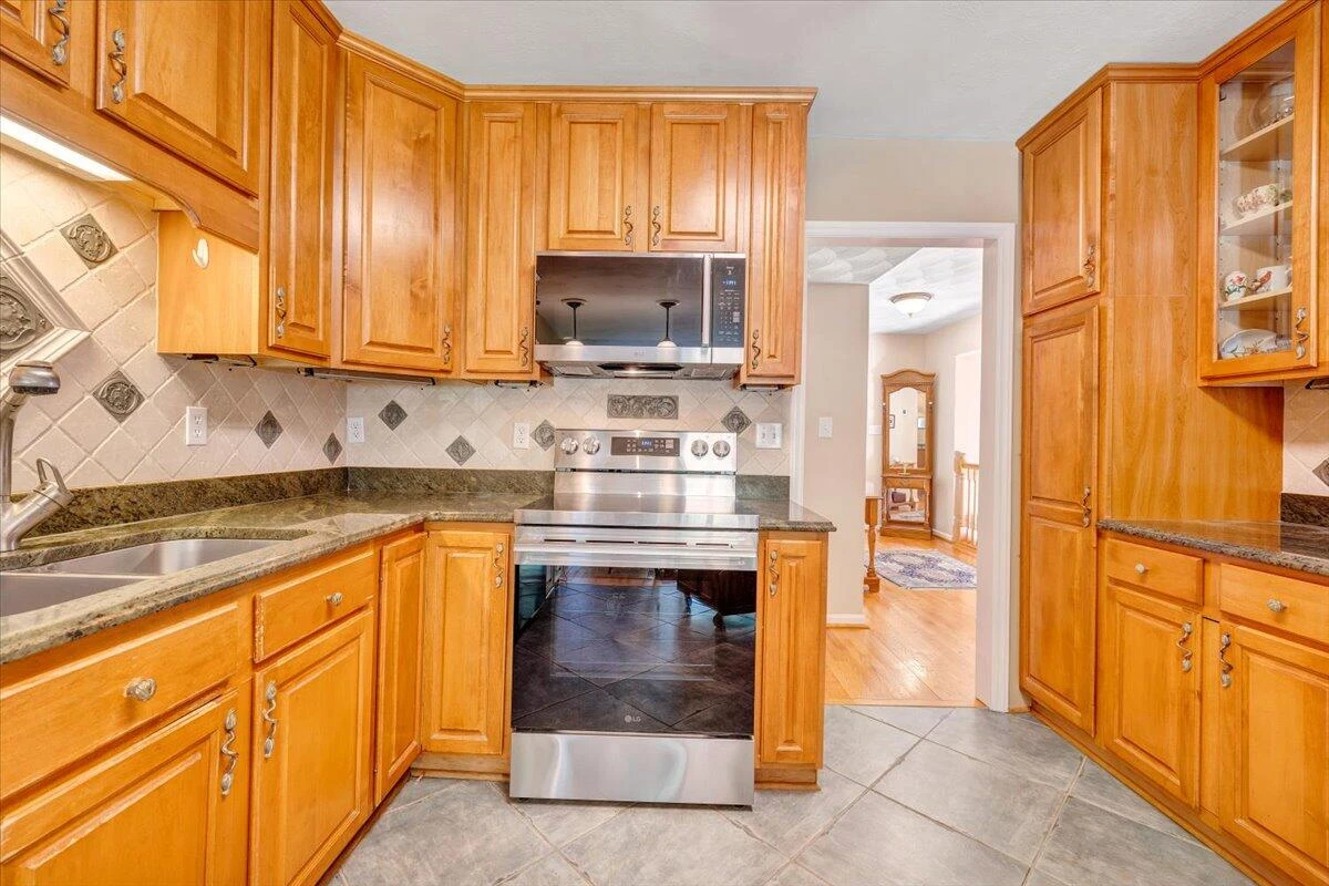 1347 Woodhaven Estates RD - Photo 76
