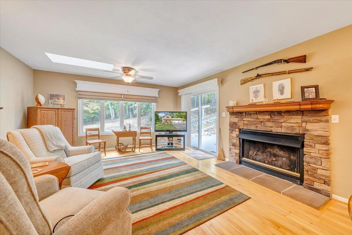 1347 Woodhaven Estates RD - Photo 80