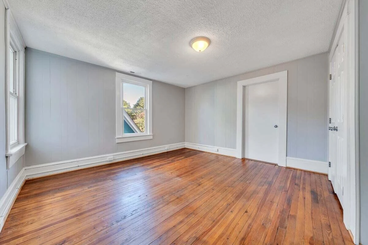 629 Highland AVE SE - Photo 27
