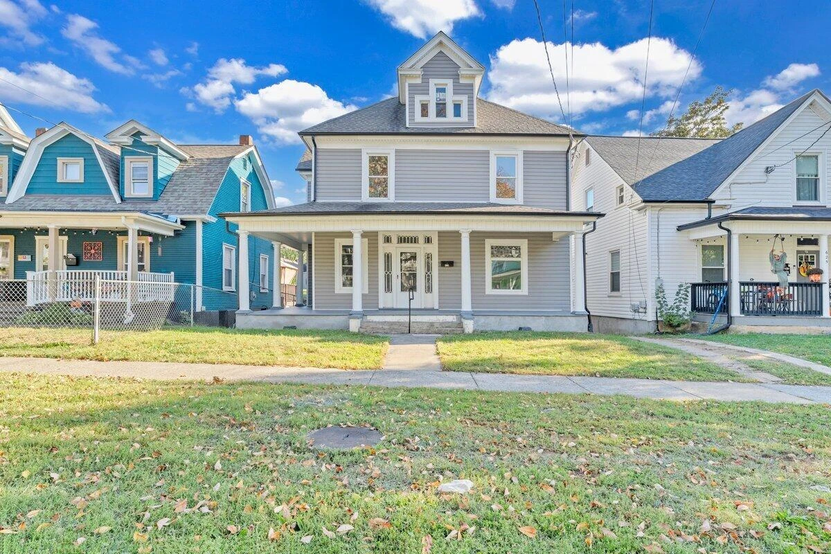 629 Highland AVE SE - Photo 7