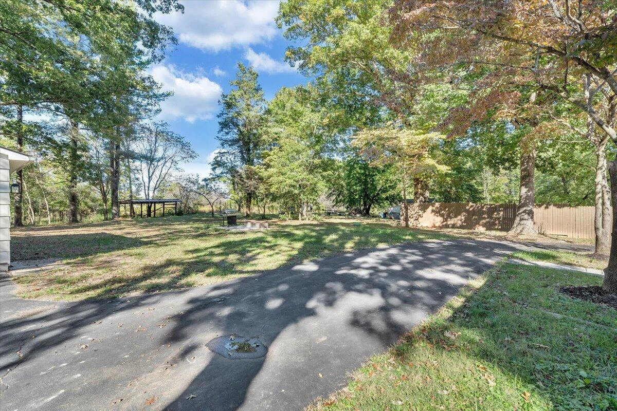 1433 Chalk Level RD - Photo 35