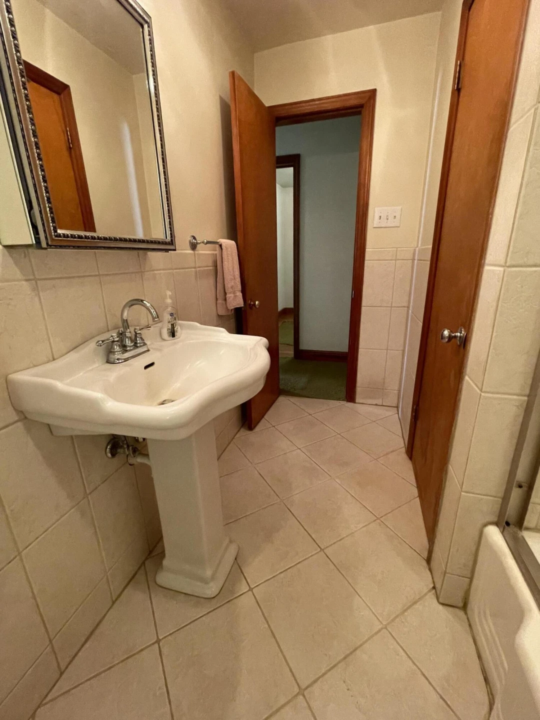 518 Pine ST - Photo 8