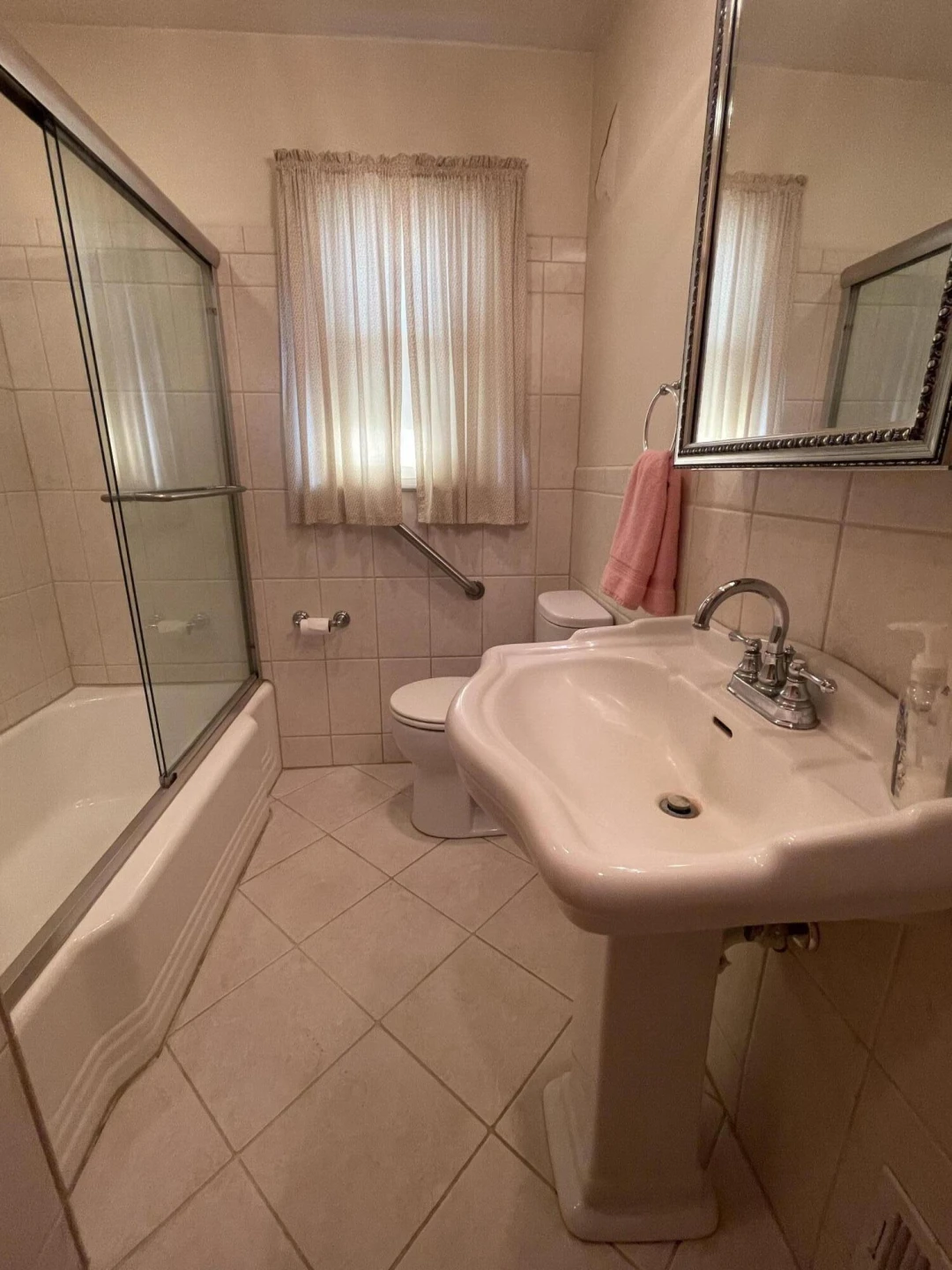 518 Pine ST - Photo 9