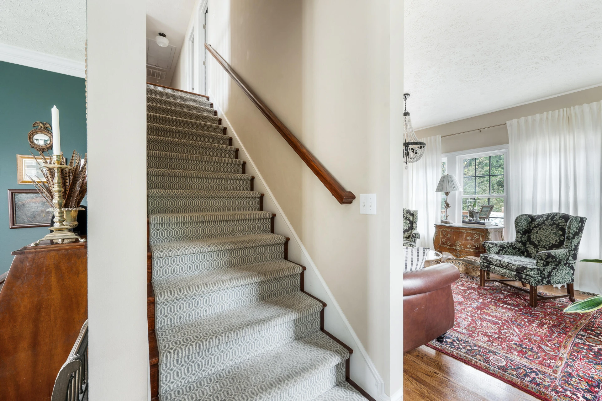 1142 Daltons DR - Photo 29