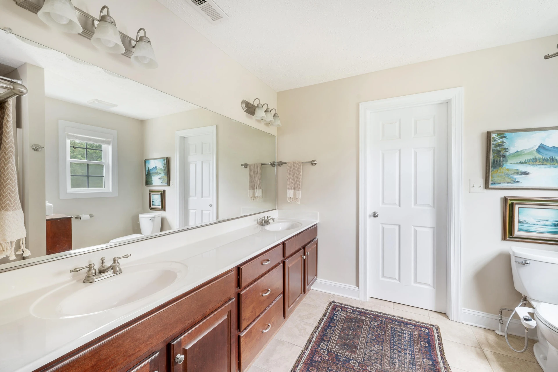 1142 Daltons DR - Photo 36