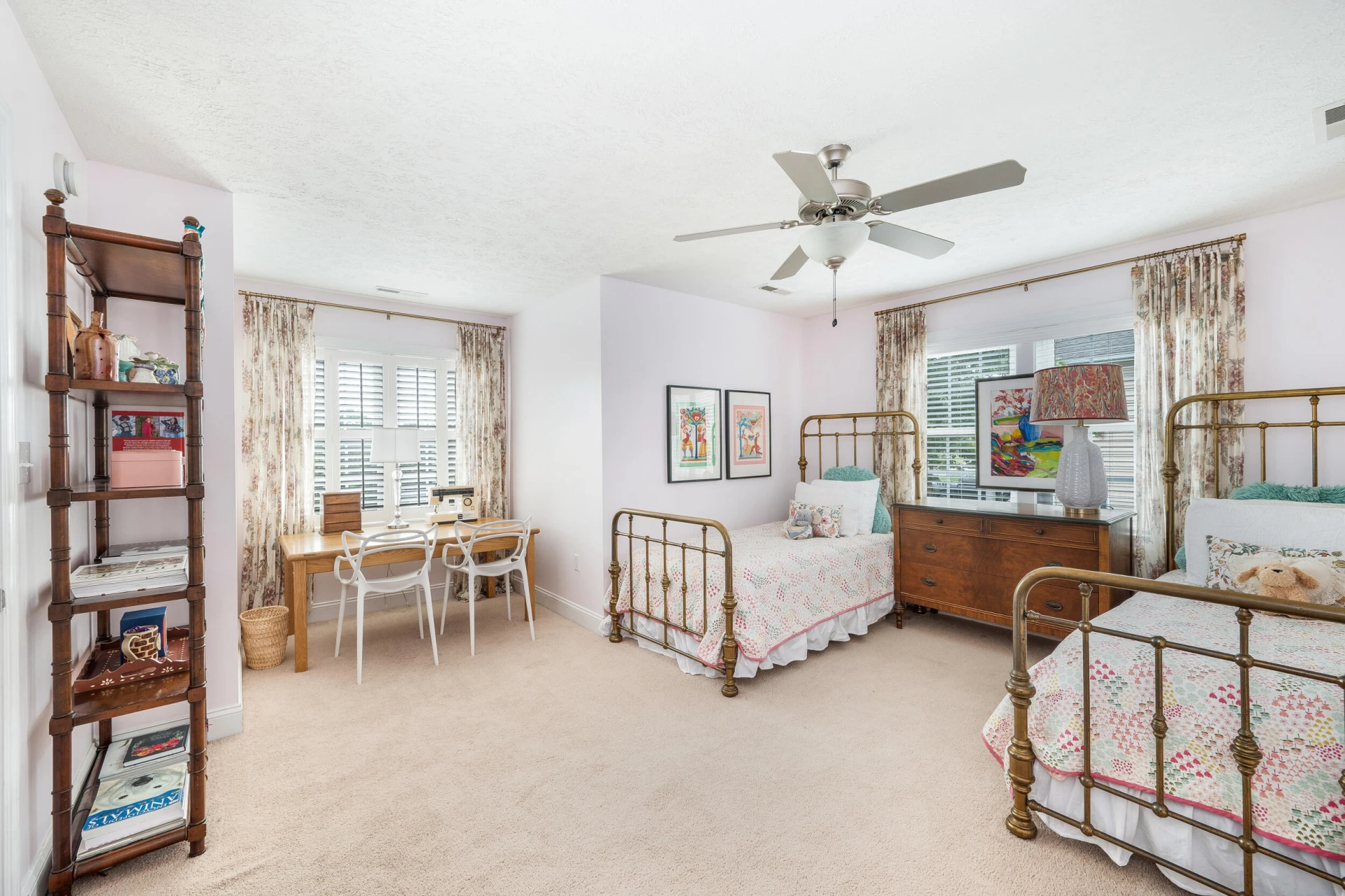 1142 Daltons DR - Photo 43