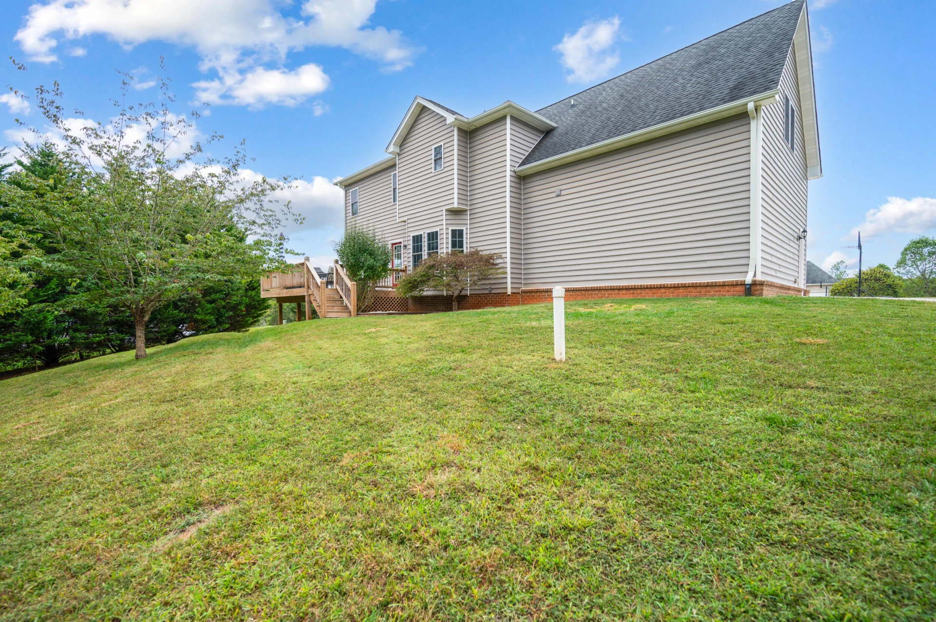 1142 Daltons DR - Photo 65