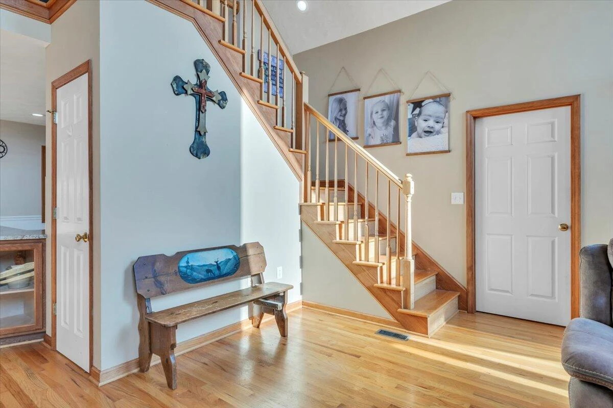 3840 White Church RD - Photo 13