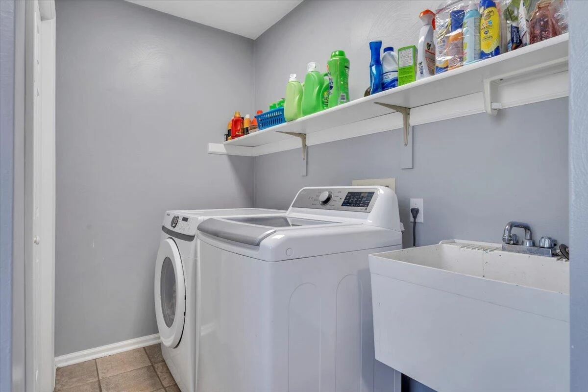 3840 White Church RD - Photo 28