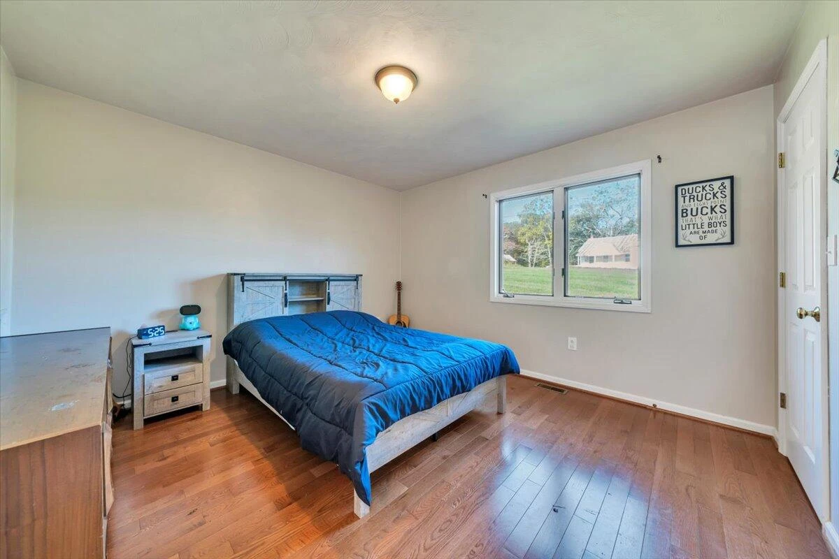 3840 White Church RD - Photo 30