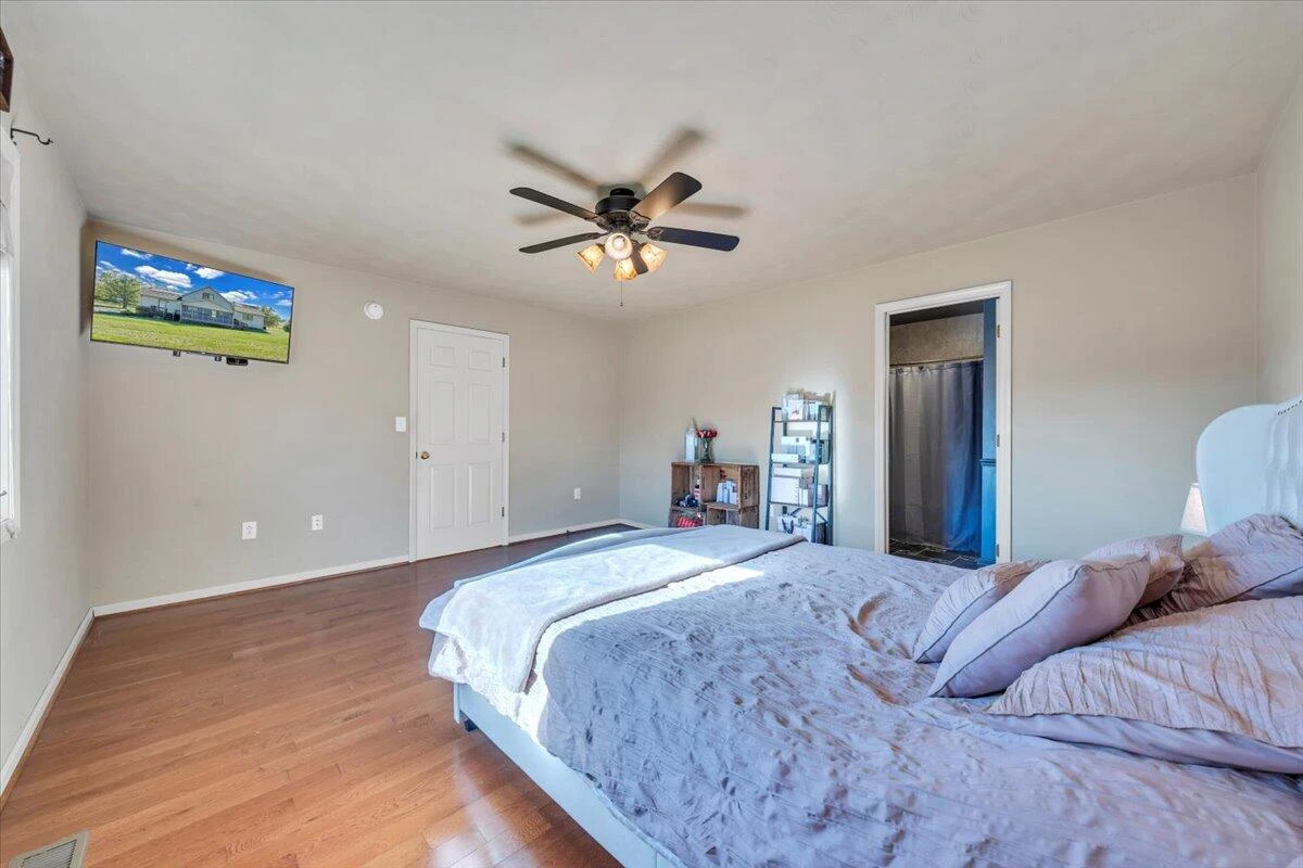 3840 White Church RD - Photo 34