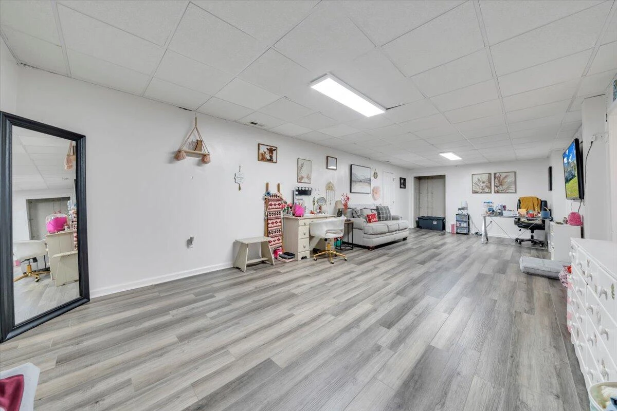3840 White Church RD - Photo 46