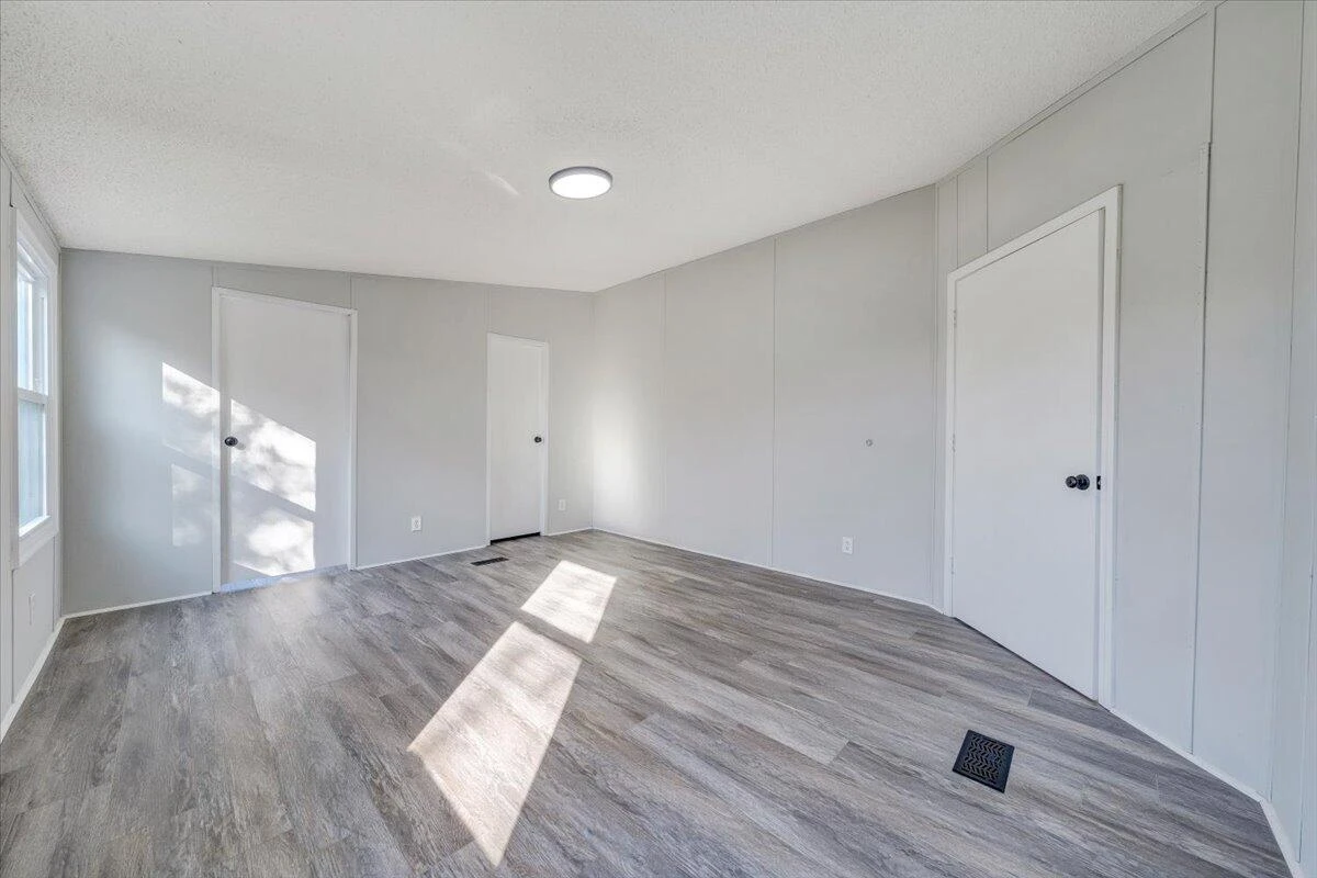 7333 Manns DR - Photo 14